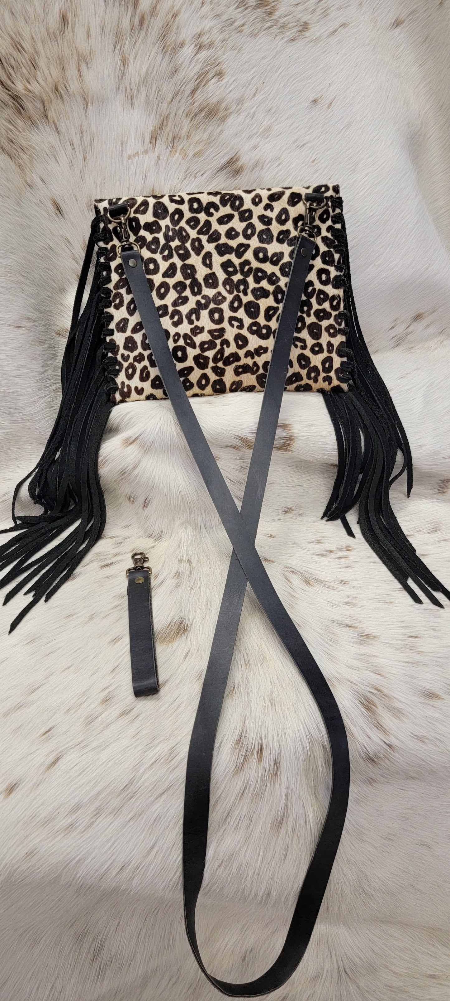 Dallas Cowhide Handbag With Fringe In Cheetah Print