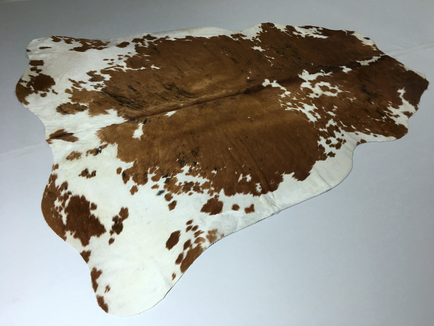 Cowhide Rug v102