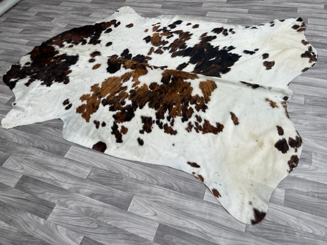 Cowhide Rug v94