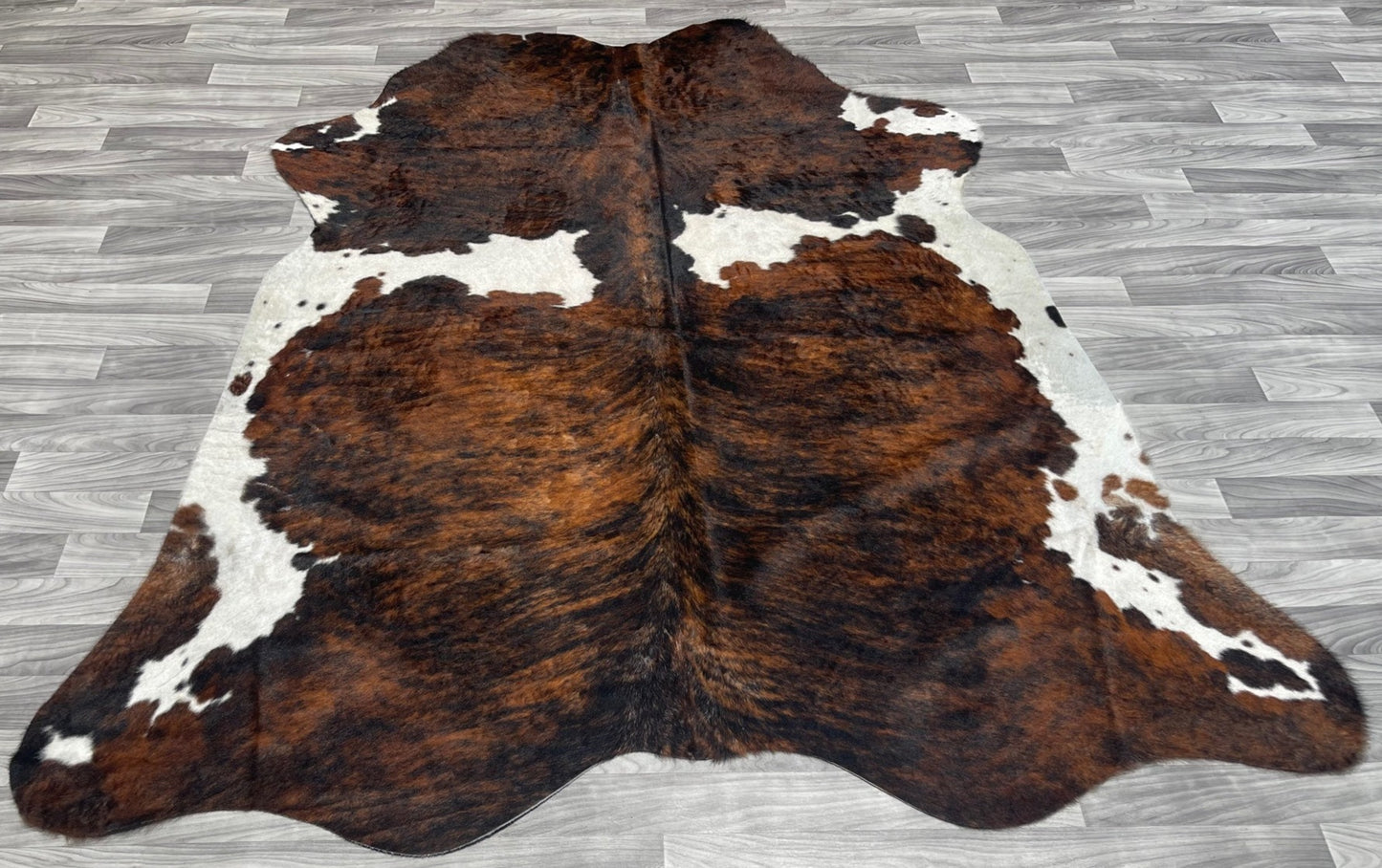 Cowhide Rug Tricolor Brindle v186