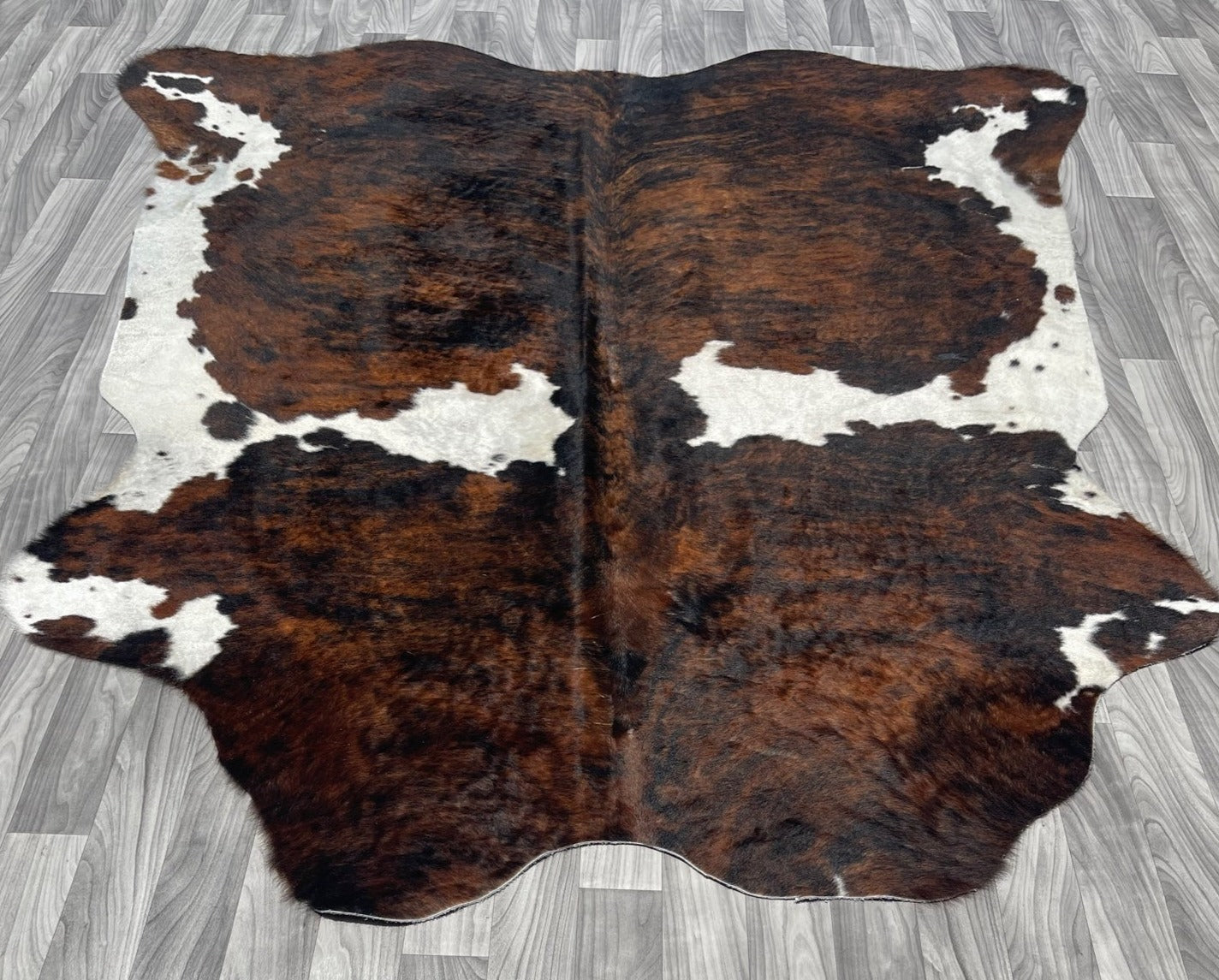 Cowhide Rug v185 Brown Tricolor