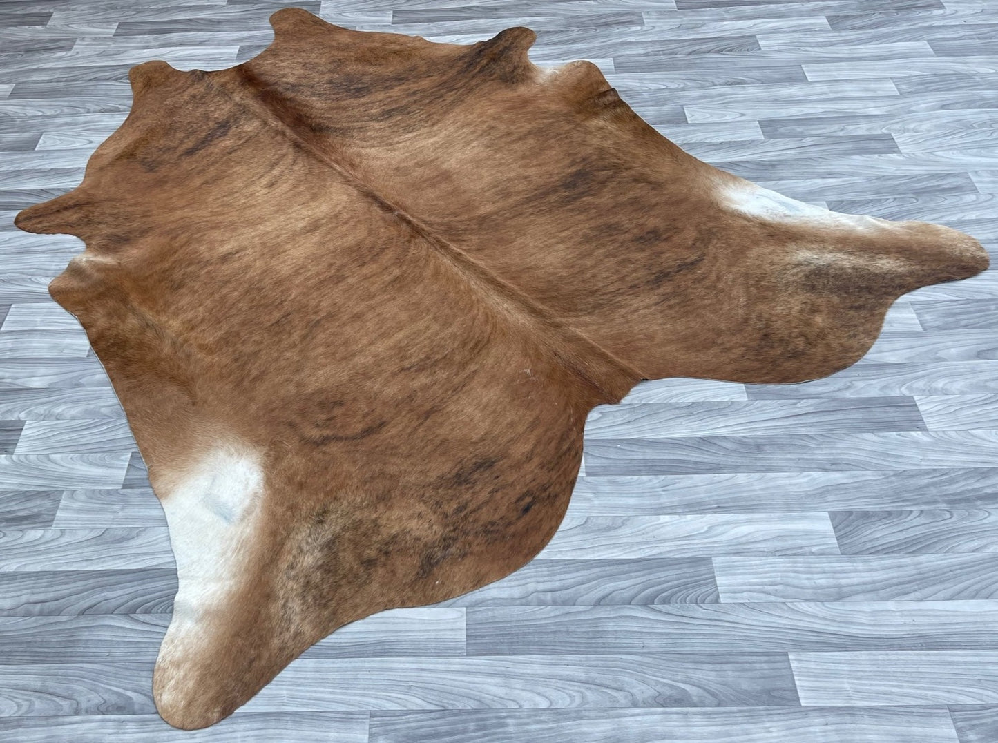 Cowhide Rug light Brown Brindle v 199