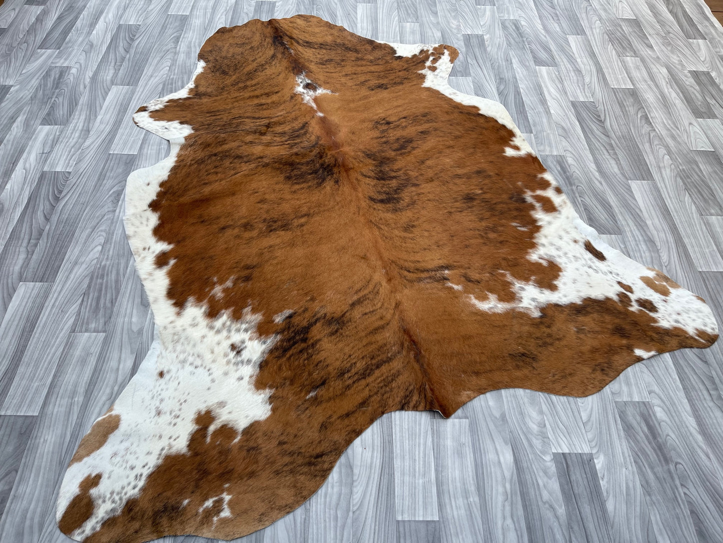 Cowhide Rug v116