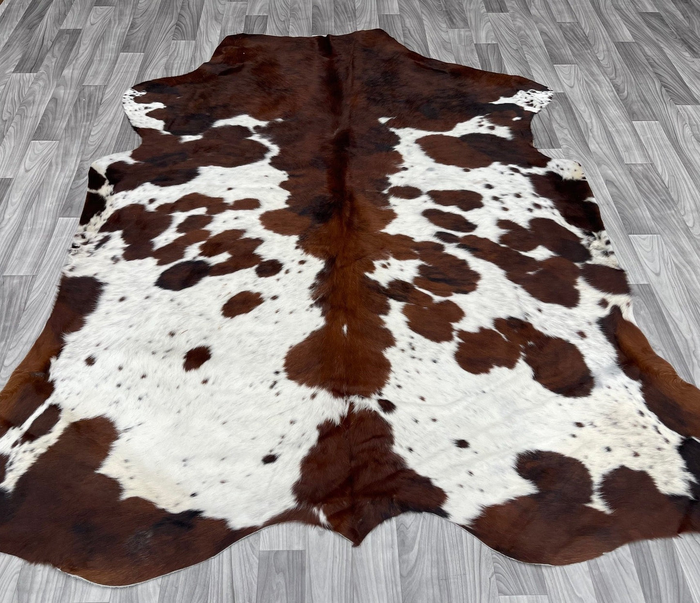 Cowhide Rug v110