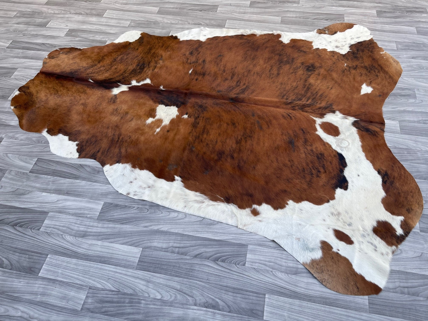 Cowhide Rug v24