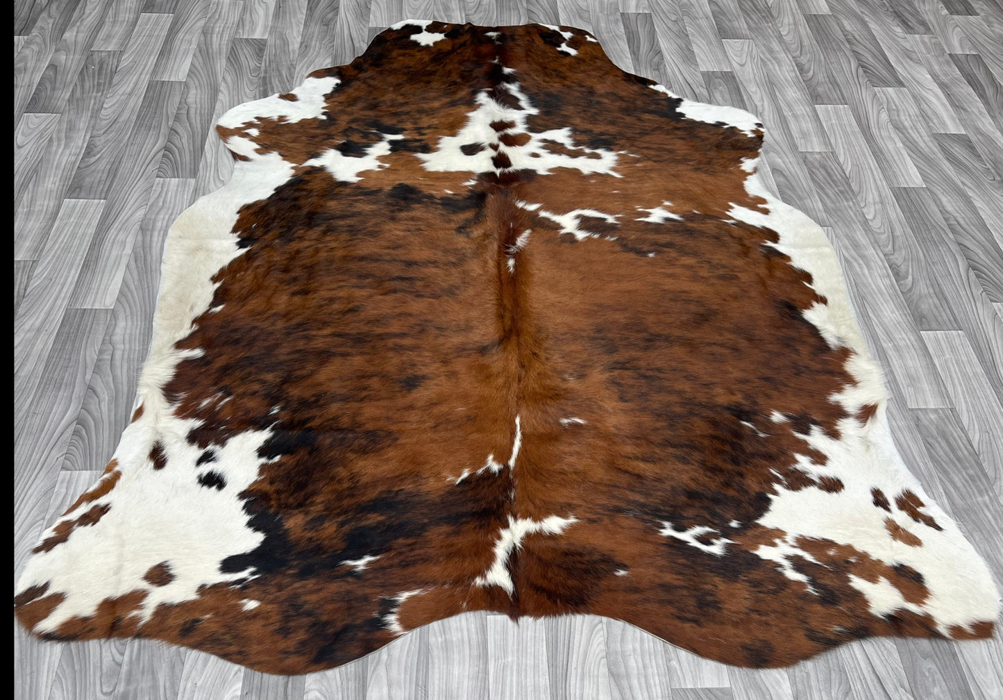 Cowhide Rug v99