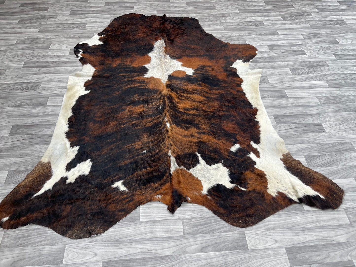 Cowhide Rug v98