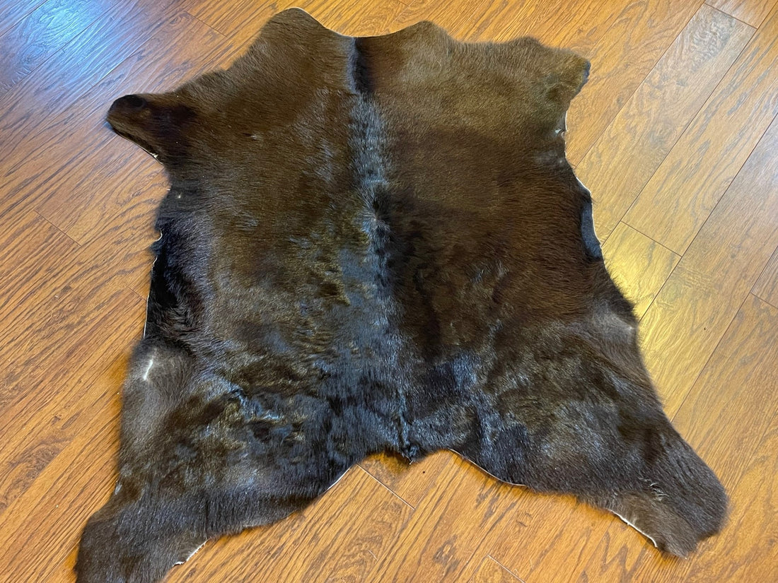 single-toned-cowhide-rug