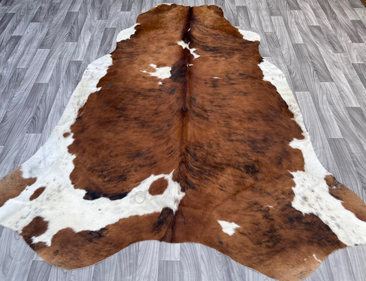 Cowhide Rug v24