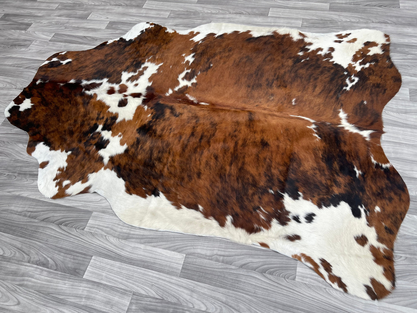 Cowhide Rug v99