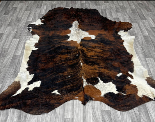 Cowhide Rug v98