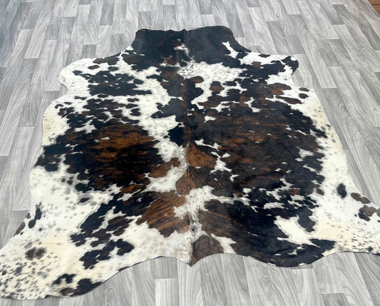 Cowhide Rug v92