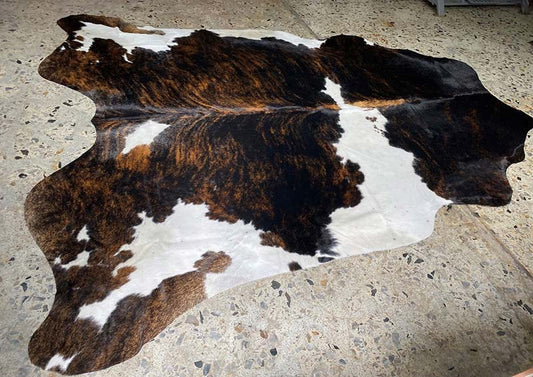 Cowhide Rug v87